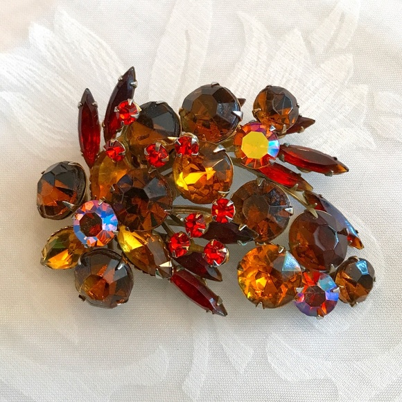 Vintage Rhinestone Brooch - Picture 1 of 2